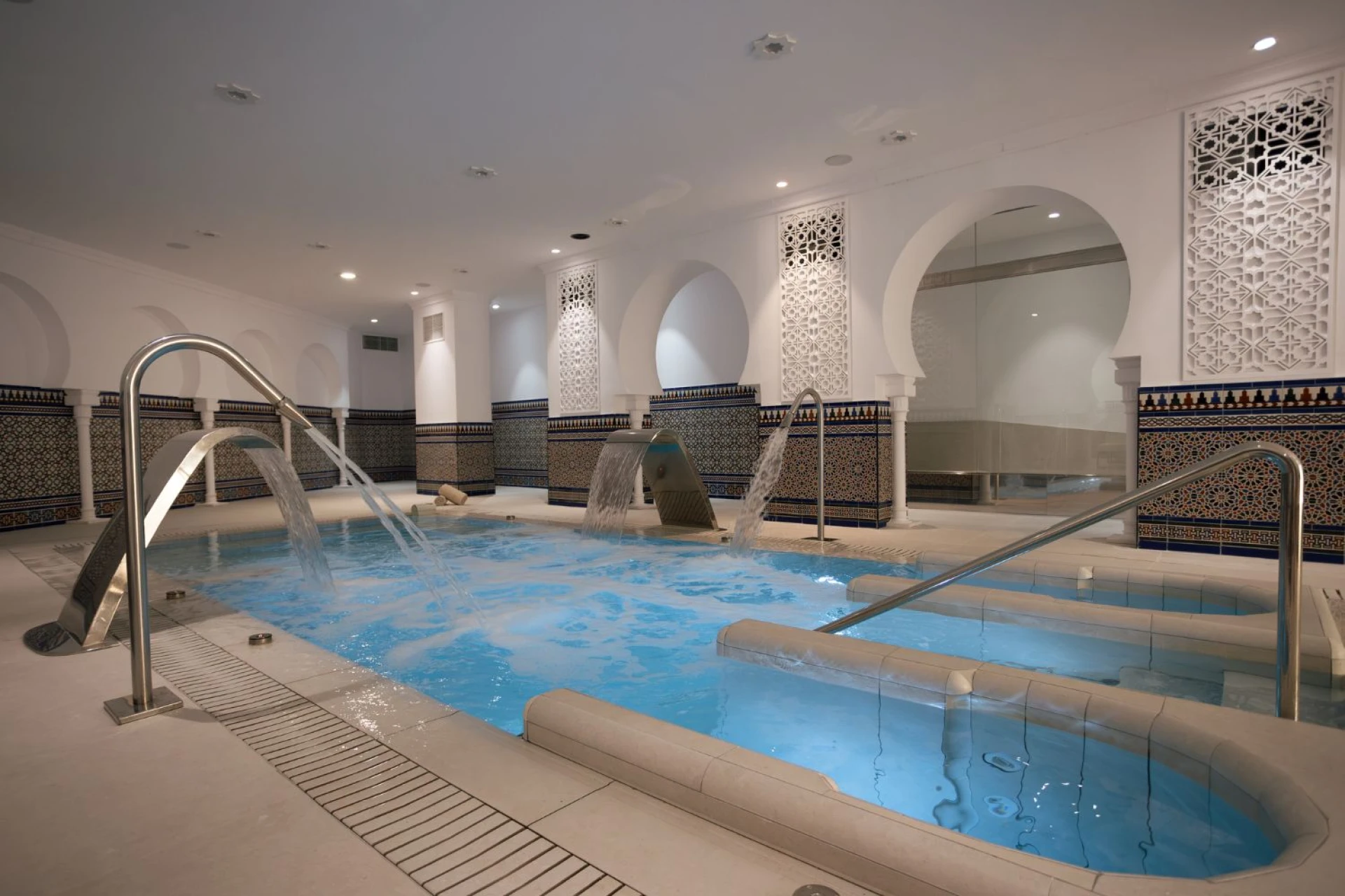 Conoce las instalaciones ¡Tú eliges cómo disfrutar de tu estancia en nuestro hotel!