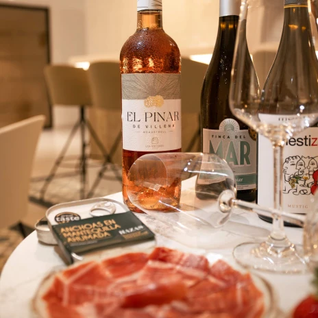 VINOTECA
