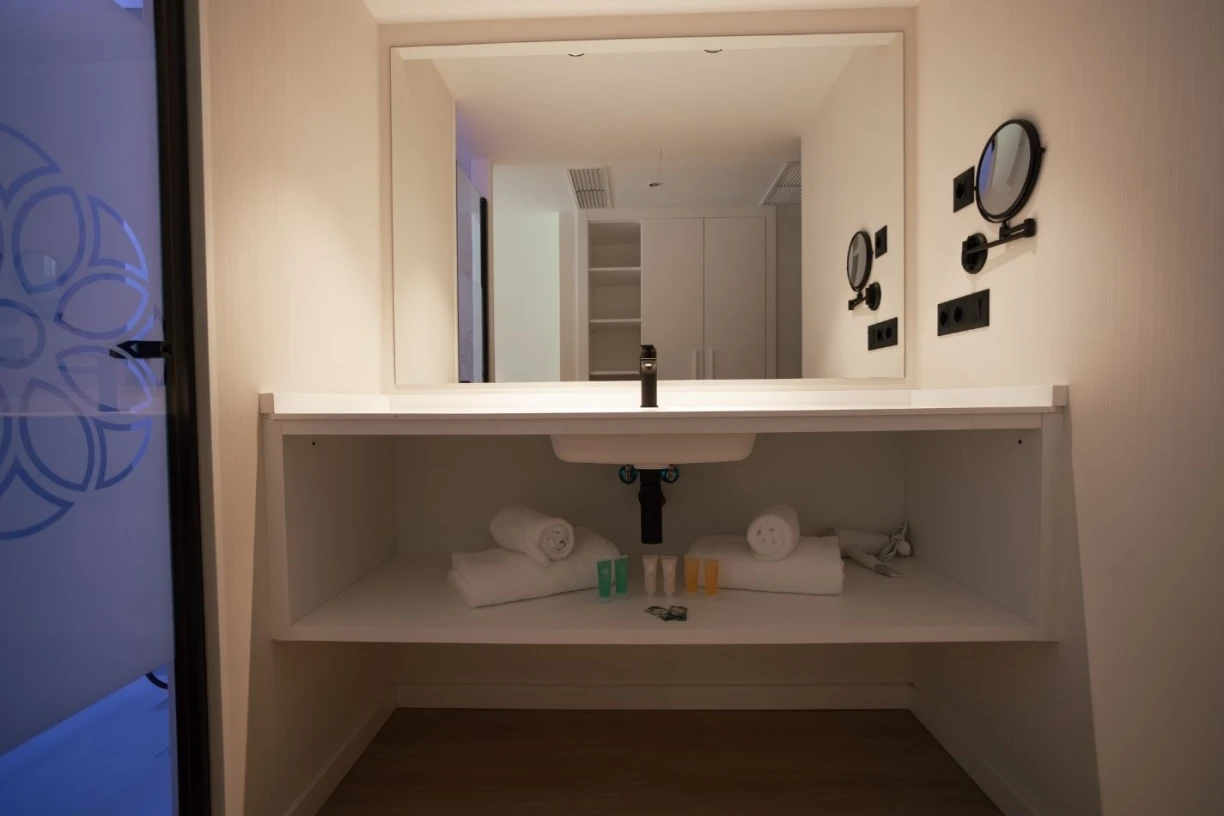 Gallery Seacret