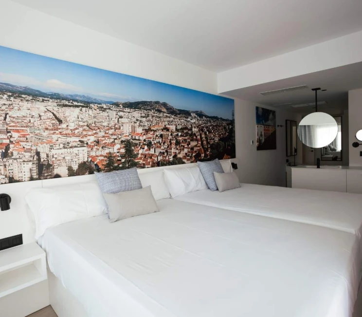 The Residence Supreme Sea View