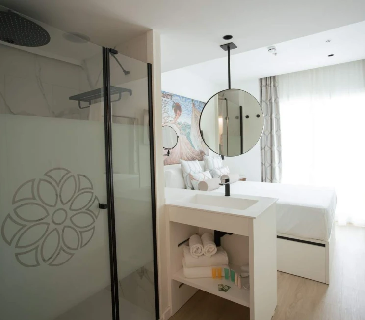 Classic Atelier Grand Terrace