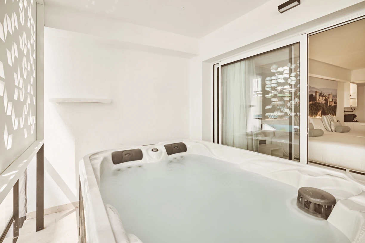 The Residence Supreme Jacuzi