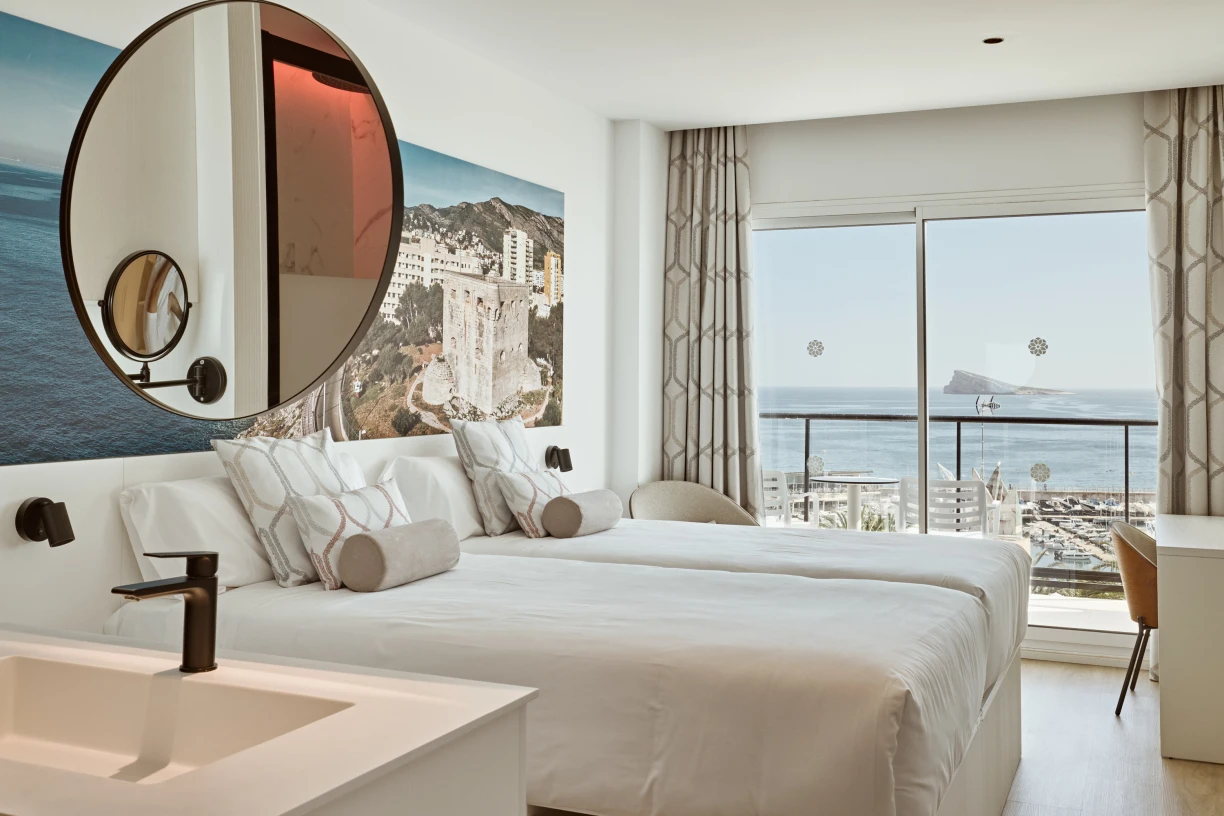 Supreme Atelier Sea View