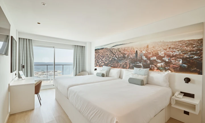 Sky Bar Supreme Master Sea View